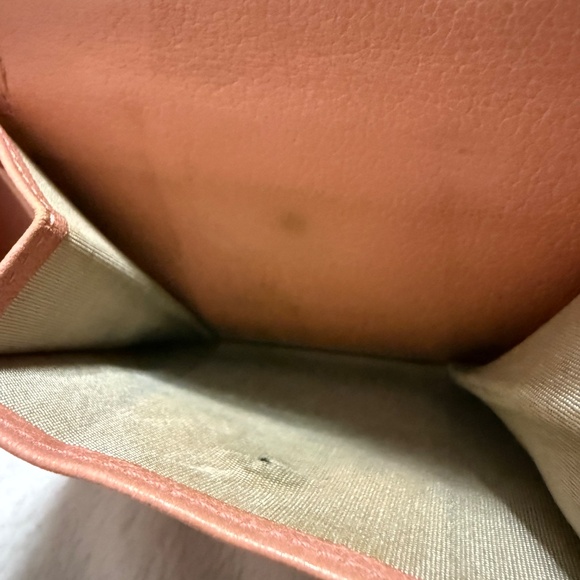 Chanel Wallet - Picture 4 of 13